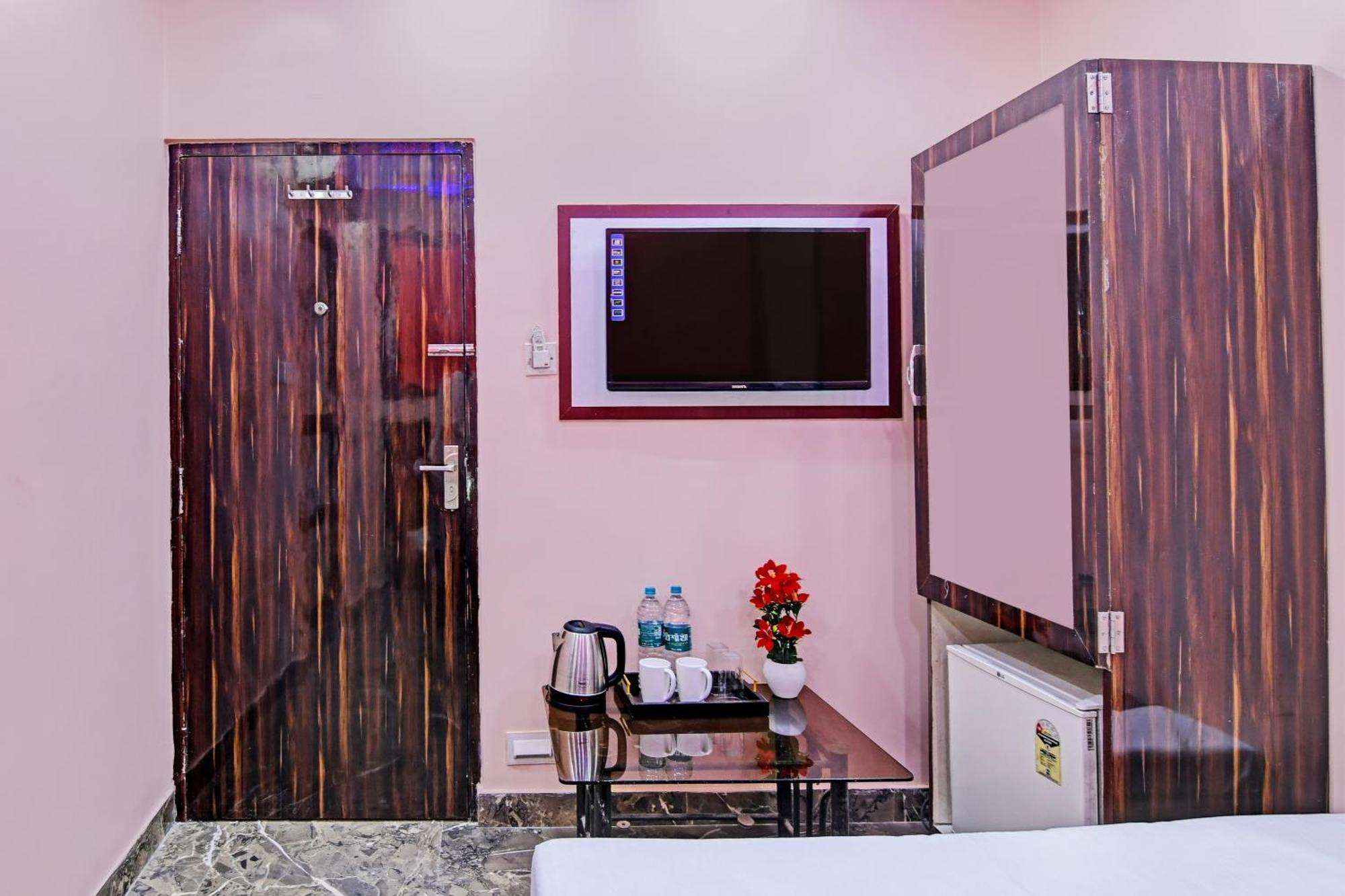 Hotel O Sigma Калькутта Экстерьер фото